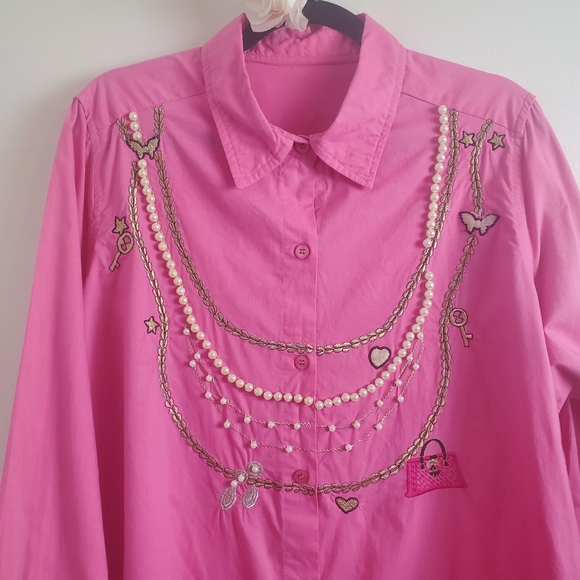 Pink Button Down Blouse with necklaces & beaded embellishments - Picture 6 of 17